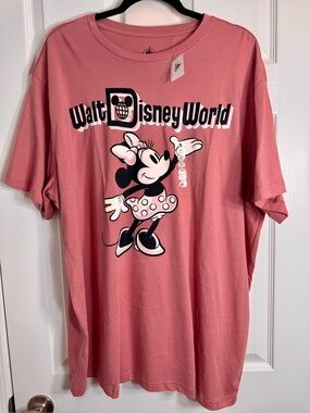 NWT Walt Disney World Minnie Mouse Pink Graphic T-Shirt Retro Logo XL